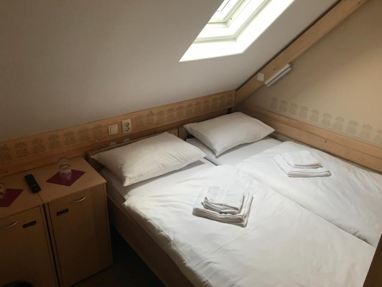 Gluten Free Bed & Breakfast Dezela Okusov Liubliana Exterior foto